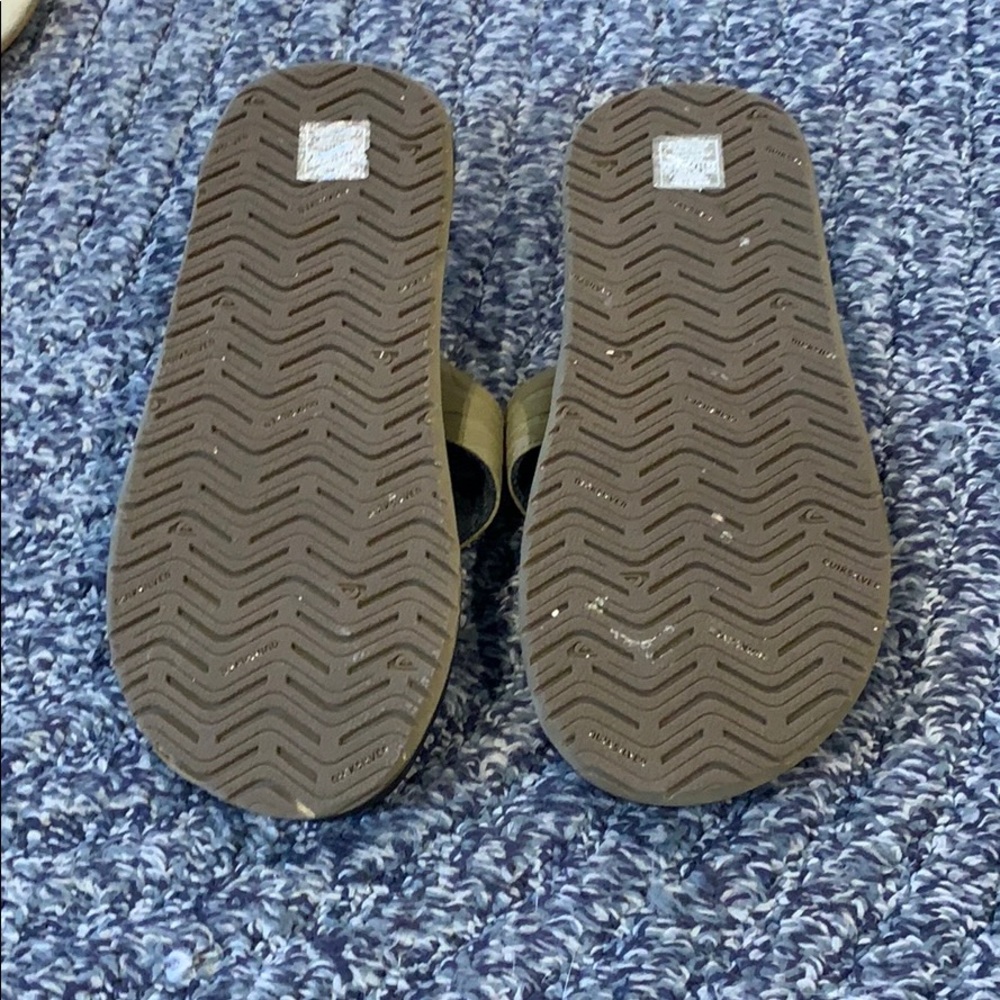 Quicksilver flip flops - Picture 2 of 3